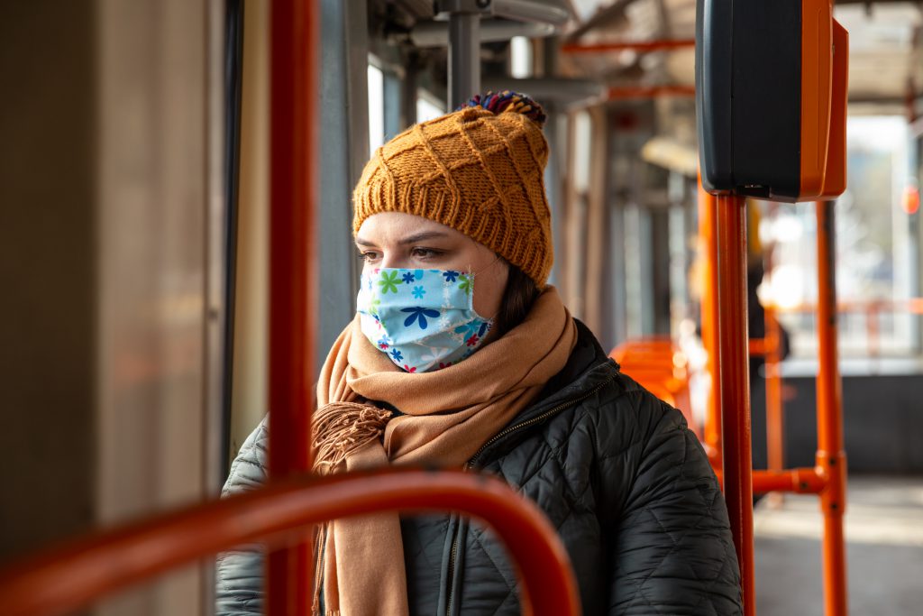 Cum se circulă în București după ce transportul în comun a fost redus la jumătate