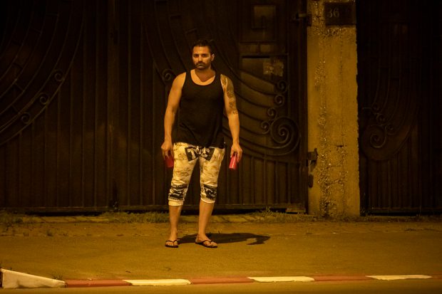 Imagine Stire Pepe a luat Lumină de Înviere, dar și amendă. Polițiștii l-au recunoscut, dar nu l-au iertat | 2review.ro