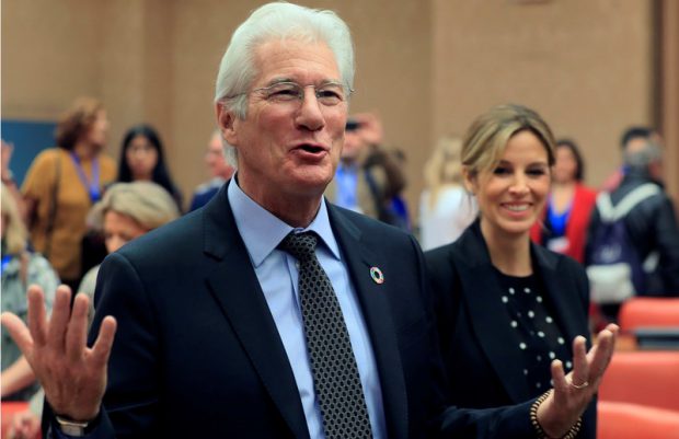 Martor-surpriză în procesul lui Salvini. Actorul Richard Gere va depune mărturie împotriva fostului ministru de interne italian