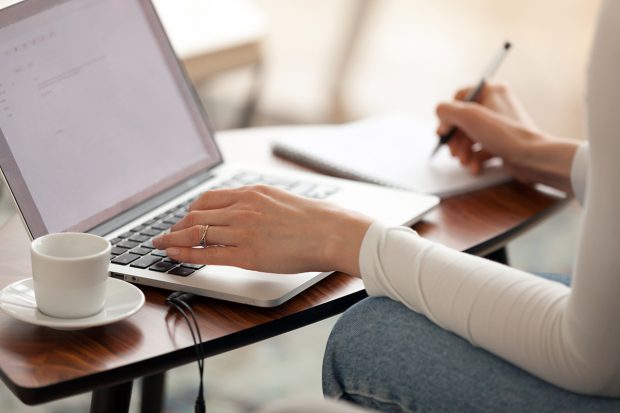 Studiu: Digitalizarea ar putea crește PIB-ul pe cap de locuitor al României cu 16,48% în următorii șase ani