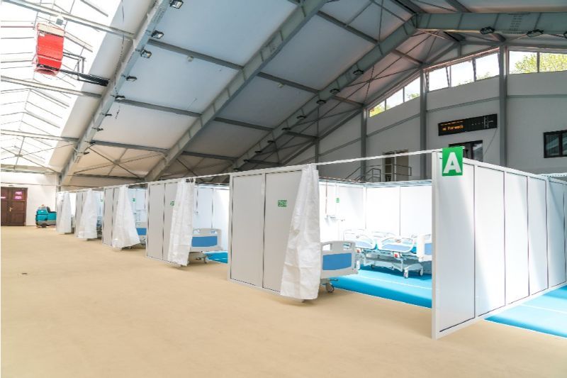 Peste 1.800 de paturi pentru pacienţii COVID-19, 8 spitale de campanie gata, 4 se pregătesc în România. Nu e niciun pat ocupat și doar Otopeniul a avut pacienți