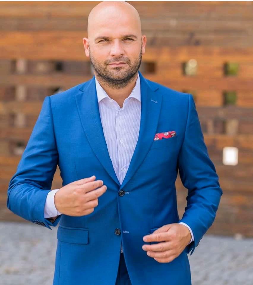 Andrei Ștefănescu a dezvăluit secretul succesului pe micul ecran, alături de Liviu Vârciu. “Avem chimie, ne simțim dintr-o privire”