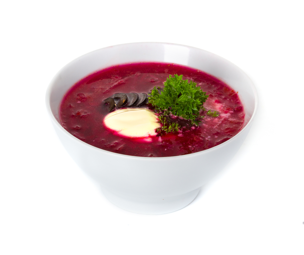Rețete cu lobodă - Ciorbă de lobodă cu ou și smântână