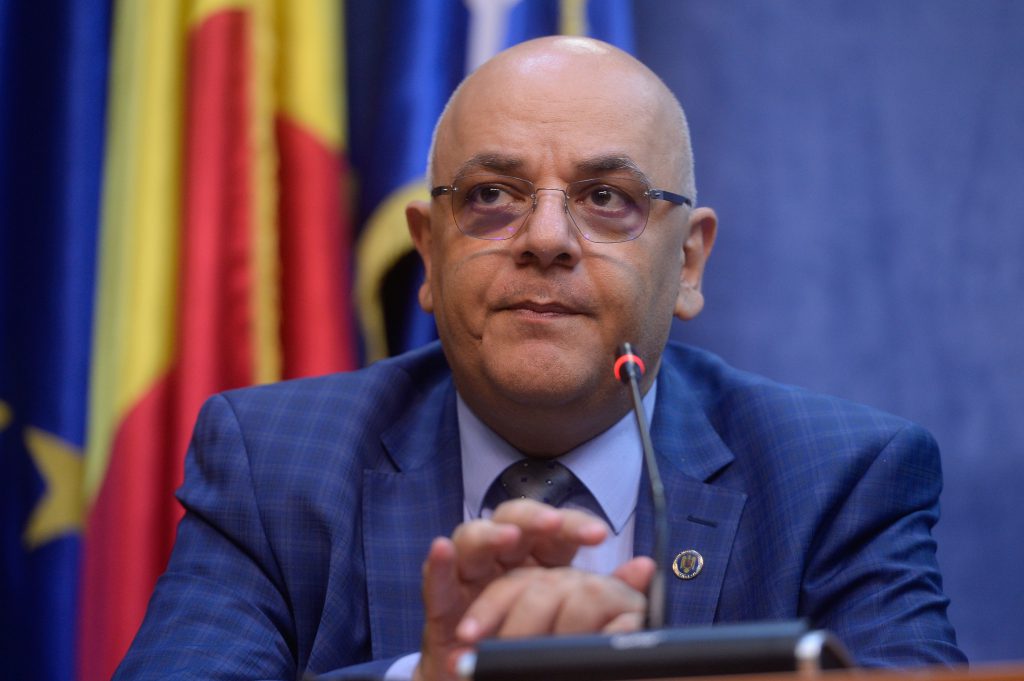 Raed Arafat avertizează : ”Mai avem de așteptat”. Ce a spus despre concediile românilor