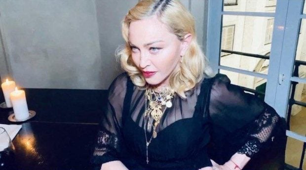 Madonna a fost la o petrecere, după ce anunțase că a fost testată pozitiv pentru anticorpi de coronavirus