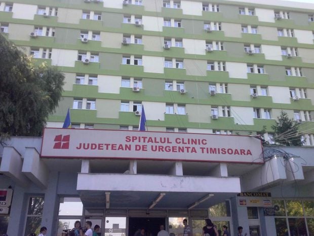 Incendiu la Spitalul Județean Timişoara. Doi pacienți s-au autoevacuat