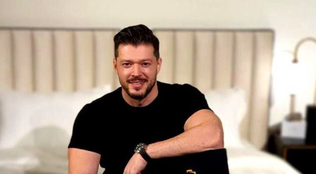 Imagine Stire Victor Slav, declarații despre noua lui iubită. “Am prezentat-o familiei. Avem planuri mari împreună” | 2review.ro