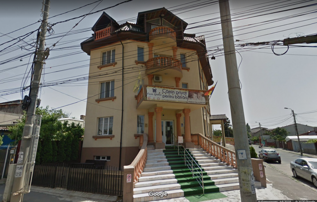 Un ofițer de serviciu secret, ajuns șef în Primăria Sectorului 4, a mutat bătrânii dintr-un centru de stat într-un azil privat deținut de o inculpată în dosarul decontărilor fictive de îngrijiri de la Casa de Asigurări de Sănătate!