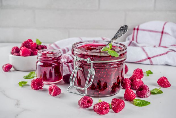 Dulceață de zmeură – cum păstrezi aroma proaspătă a fructelor în cea mai bună dulceață