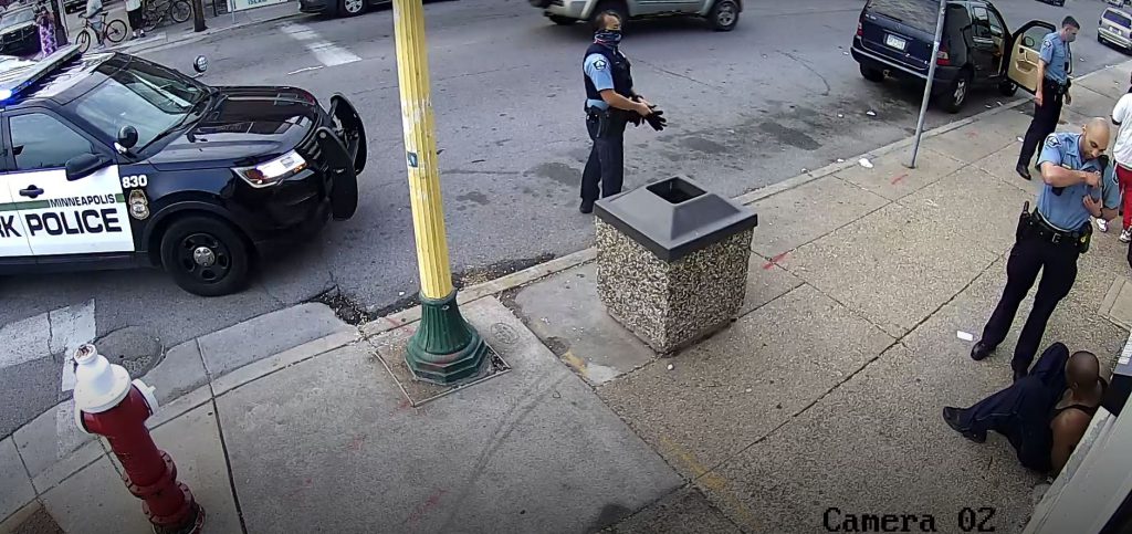 VIDEO | Cele 8 minute și 46 de secunde care au declanșat revolta în SUA: Cum a fost ucis George Floyd în custodia poliției din Minneapolis