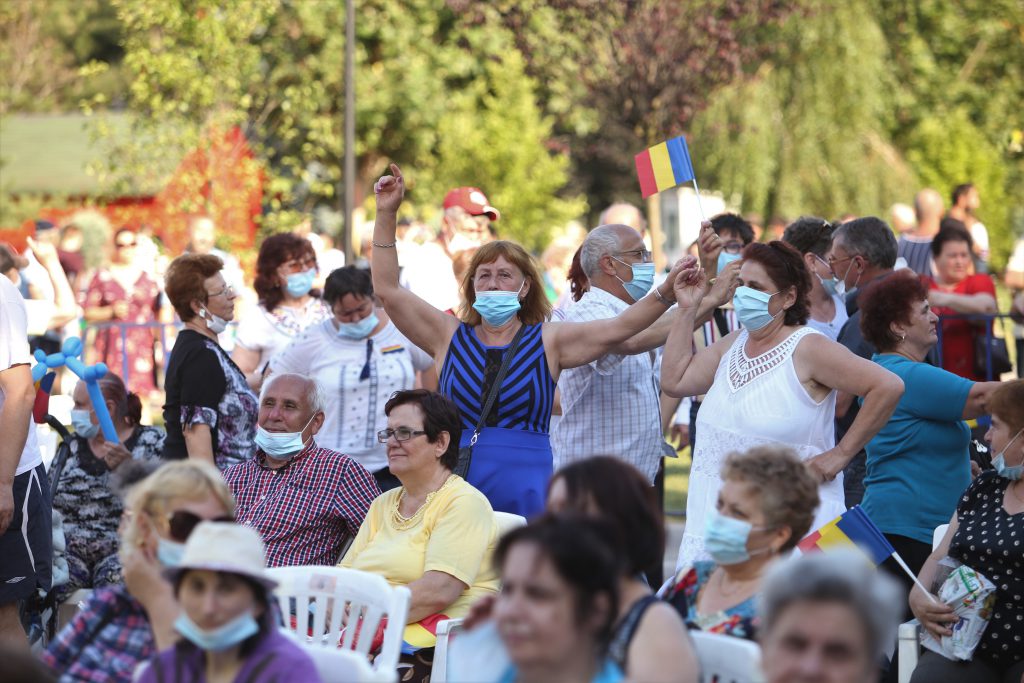 Căldură mare, ioc distanțare