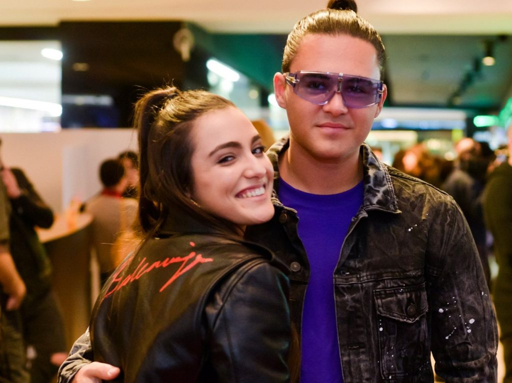Mario Fresh și prietenul lui au fost atacați în parcarea unui club din Mamaia. Fiica Andreei Esca era de față. „Aduceți săbiile din mașină!”