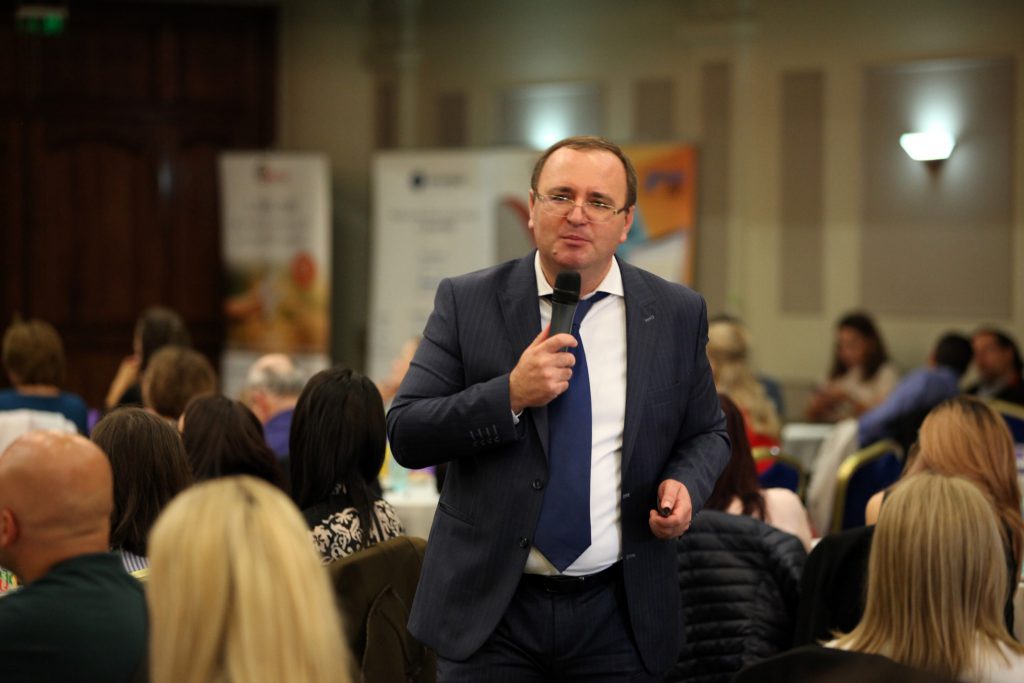 Trei analiști economici, despre planul de relansare economică al Guvernului Orban: Între ”Este doar un eseu” și ”Dacă implementăm jumătate din el, ar fi minunat”