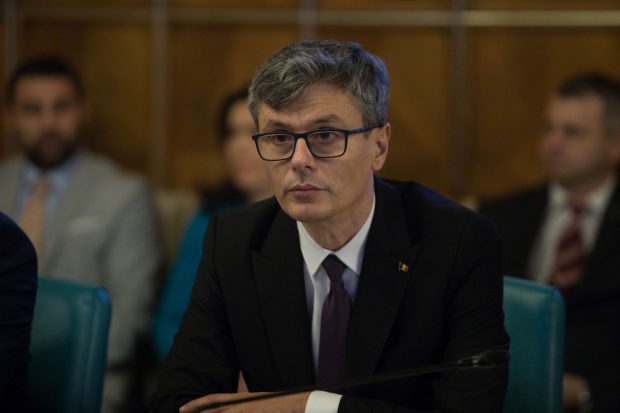 Ministrul energiei, despre avaria la rețeaua electrică din cele șase județe: „Va exista la nivelul CE un fond de rezervă pentru despăgubirea celor afectați”