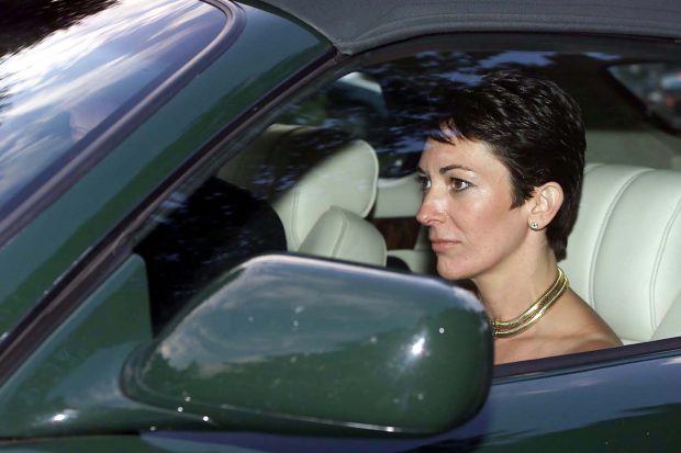 Ghislaine Maxwell, fosta iubită a miliardarului Jeffrey Epstein, condamnată la 20 de ani de închisoare