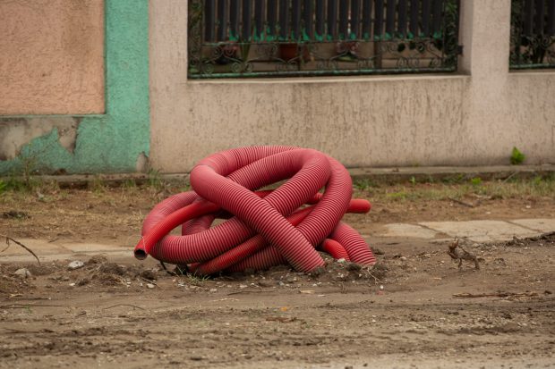 Aproape 15% din populaţia rurală a României era anul trecut conectată la rețeaua de canalizare