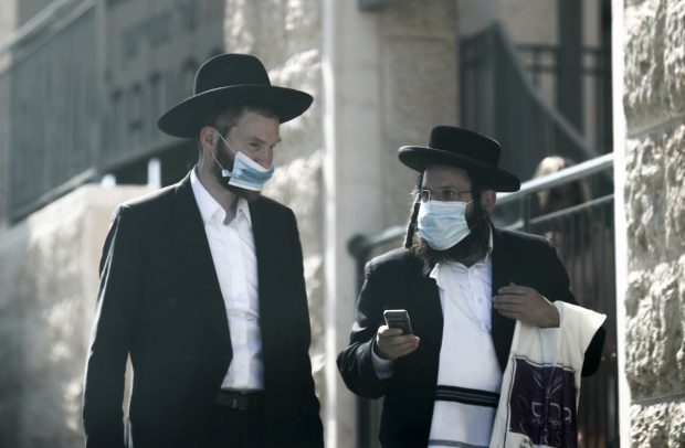 Israelul prelungeşte carantina cu cinci zile