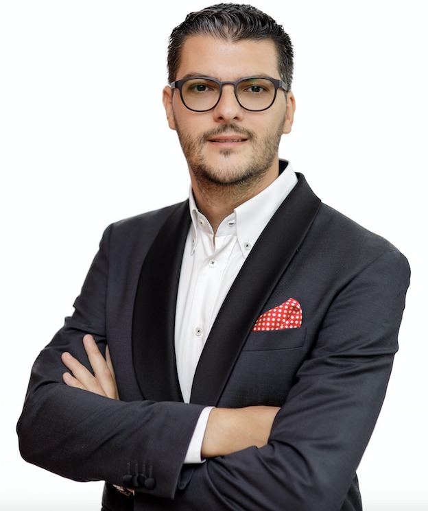 Răzvan Pascu, consultant în turism