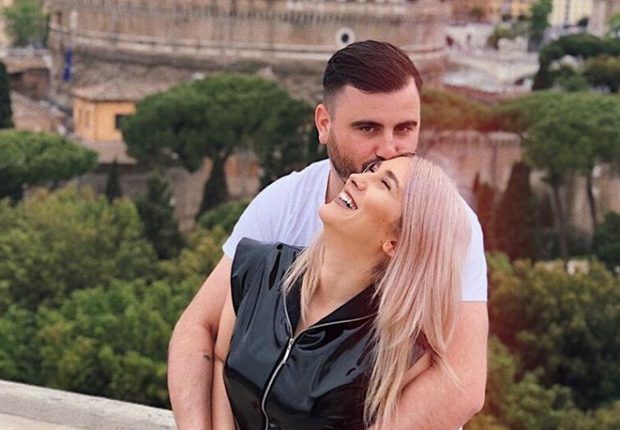 Imagine Stire Adda și Cătălin Rizea, mai fericiți ca niciodată după ce s-a spus că vor divorța. Cum au fost surprinși cei doi | 2review.ro