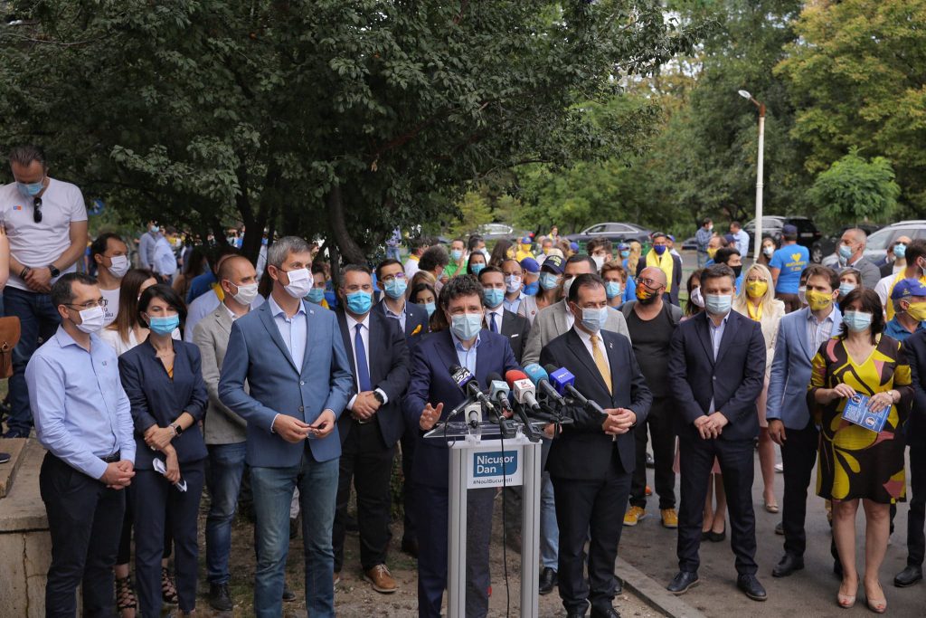 Nicușor Dan și-a depus candidatura pentru funcția de primar al Capitalei. Foto: Vlad Chirea
