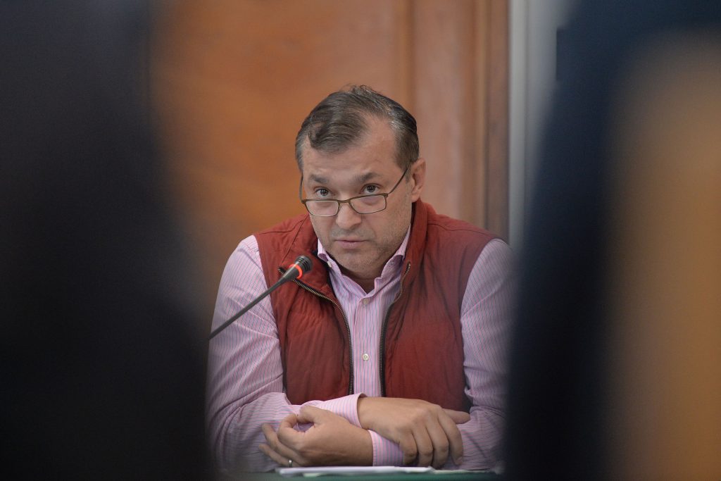 Viață de magnat în dosarul Udrea - Budeanu - Buzăianu. Ani la rând au scos 9.500 de euro zilnic cash din bancă, dar cenzurau presa și pe Mircea Cărtărescu!