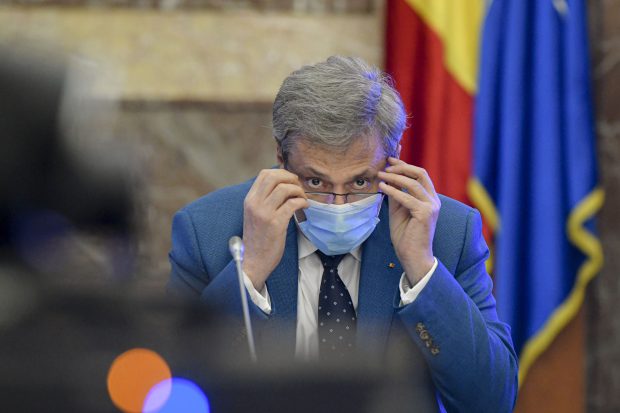 VIDEO | Marcel Vela: „În ultimii cinci ani, la nivelul MAI au plecat din sistem peste 30.000 de persoane.” Cum va reduce deficitul de personal