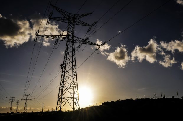 Zone din Bucureşti, Ilfov şi Giurgiu vor rămâne temporar fără curent electric în următoarele trei zile