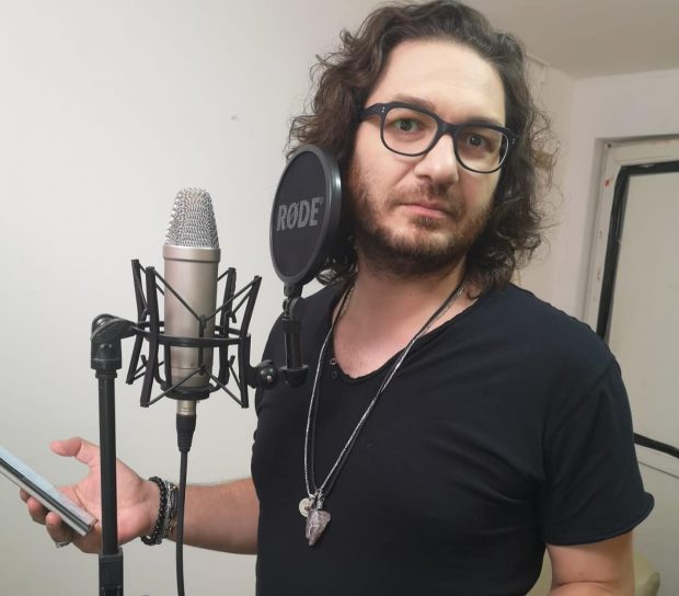 Imagine Stire Florin Dumitrescu a înregistrat prima piesă. Juratul de la Antena 1 vrea să marcheze lansarea sezonului 8 Chefi la Cuțite | 2review.ro