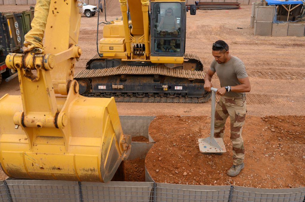 Fortăreața din mijlocul deșertului. Ce rol are structura neobișnuită construită de francezi în statul african Mali
