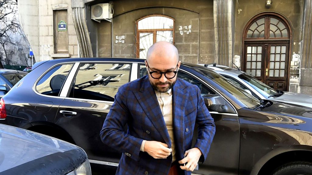 Condamnat pentru corupție, Radu Budeanu a dat în judecată jurnaliștii de investigație Libertatea, după publicarea dosarului unde el a fost cărăușul banilor furați de la stat către Udrea!