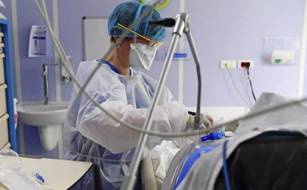 Precizările Ministerului Sănătăţii după decesele provocate de infecţiile nosocomiale la Târgu Mureş şi Cluj-Napoca
