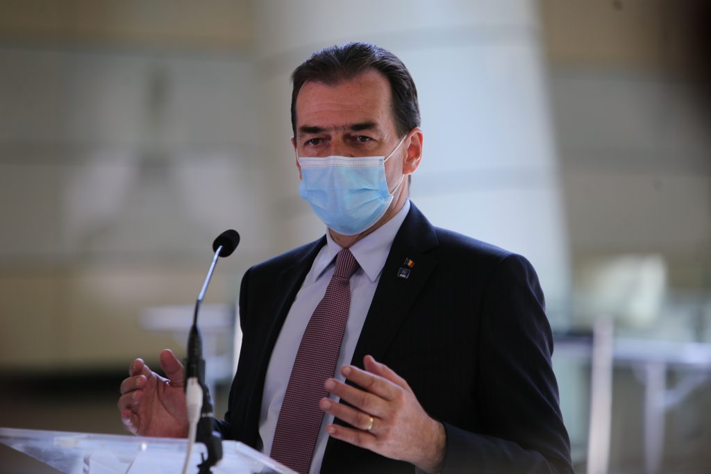 Premierul Ludovic Orban face declarații la inaugurarea metroului din Drumul Taberei