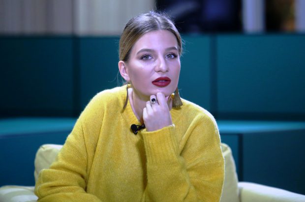 Imagine Stire Ana Baniciu a scăpat la limită de carantina din Italia. ”M-am întors la fix” | 2review.ro