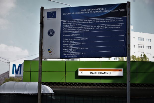 DNA: Avocatul Boștină şi alți doi oameni de afaceri, judecaţi pentru trafic de influenţă. Mită de 1 milion de euro pentru avizele la metroul din Drumul Taberei