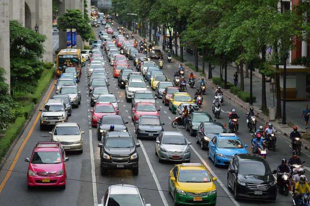 Bucureşti, locul 2 în Europa în privinţa costurilor morţii premature generate de poluare