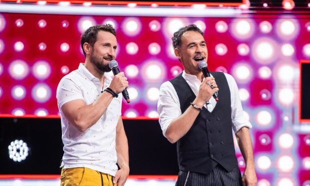 Dani Oțil, despre cum au decurs filmările la X Factor în timpul pandemiei. „Deşi am rulat mulţi oameni, toată lumea a purtat mască, era obsesia măştii”