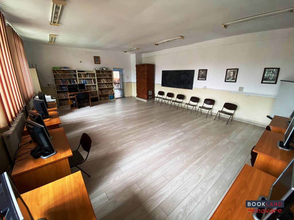 Campanie privată de renovare și dotare a școlilor rurale din România. "S-a schimbat pardoseala, care era din 1965"