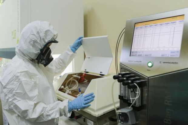 Peste 100.000 de persoane din Rusia ar fi fost deja vaccinate anti-Covid, susține Guvernul