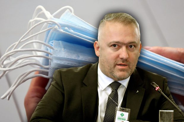 Fostul director Unifarm, condamnat pentru mită, acuză „presiunea pusă pe mine și pe companie”: „Premierul şi alţi miniştri mi-au cerut să nu refuz primirea măştilor”