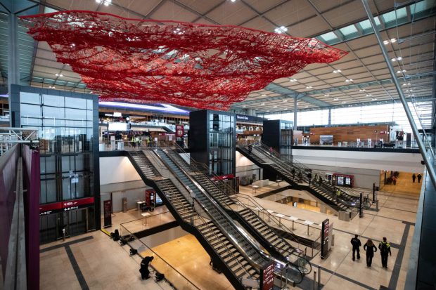 Noul aeroport din Berlin, deschis cu o întârziere de 9 ani și un buget triplu decât cel planificat. ”De râsul lumii”