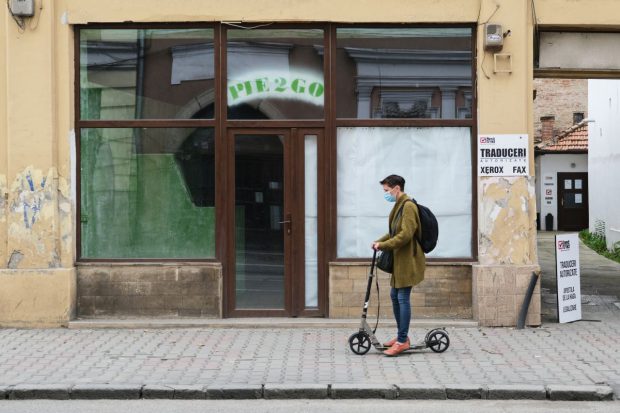 Clujul intră în scenariul roșu după ce rata de infectare a depășit 3 la mia de locuitori. Noile restricții anunțate de CJSU