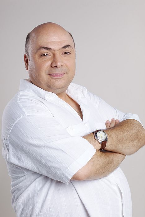 Actorul Constantin Zamfirescu a fost externat din spital, după operația de cancer. „De mâine încep o nouă viață”