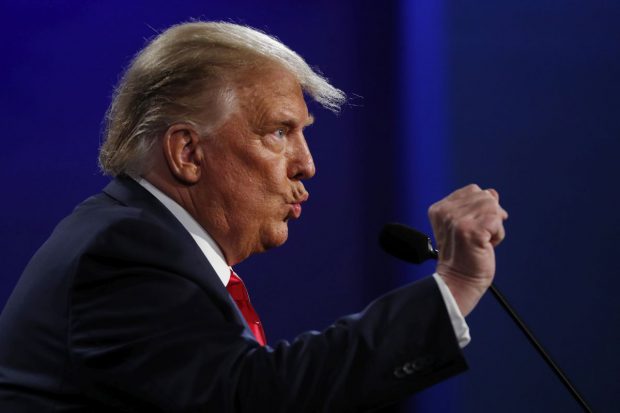Trump consideră că sistemul SUA de raportare a morţilor de COVID e greşit. ”Trebuie să investigăm lucrurile, sunt un pic pe dos”