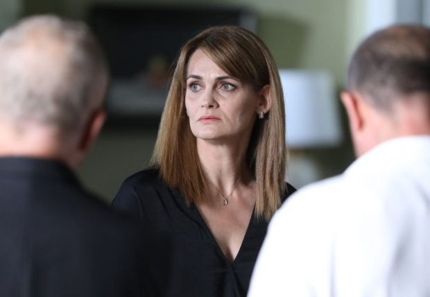 Imagine Stire Cine este soțul Elvirei Deatcu și ce spune actrița din serialul Vlad despre familia ei. “Nu mai sunt așa posesivă” | 2review.ro