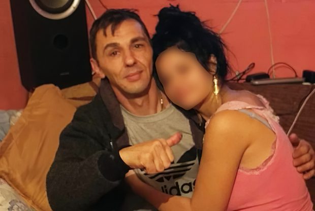 Vânzătorul de fete. Povestea traficantului care făcea negoţ online: “Salut, am o fată de 23 de ani, independentă. Te interesează?”
