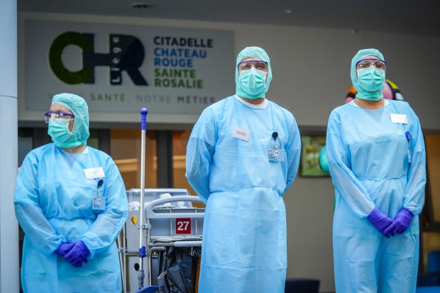Situație dramatică în Belgia. Doctori infectați cu COVID sunt rugați să rămână în spitale pentru a trata în continuare pacienți