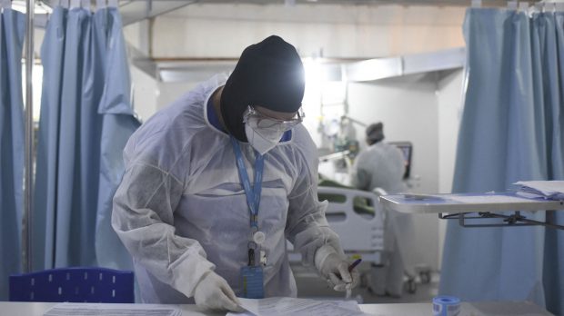 Un medic și un ambulanțier din județul Dolj au murit după ce s-au infectat cu noul coronavirus
