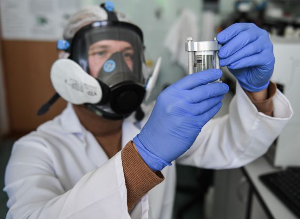 Rusia a început producţia celui de-al doilea vaccin împotriva COVID-19
