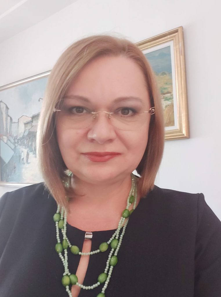 Psihologul Keren Rosner, despre cazul profesoarei din Maramureș care își pălmuia elevii: „Testarea psihologică a cadrelor didactice trebuie să fie făcută foarte serios”
