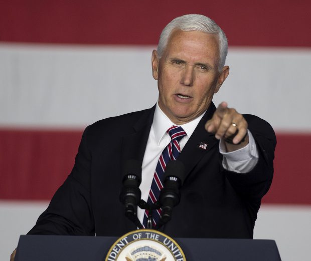 Vicepreședintele SUA, Mike Pence, a anunțat că se va vaccina anti-Covid în public